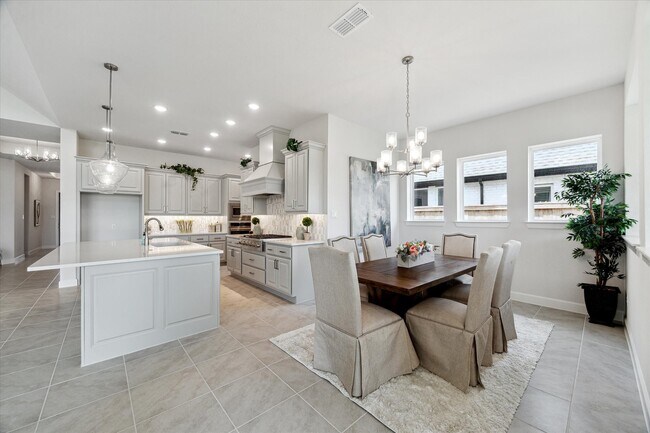 Building Photo - 407 May Meadow Ln