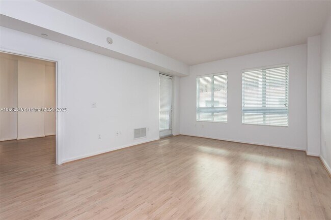 Building Photo - 7350 SW 89th St