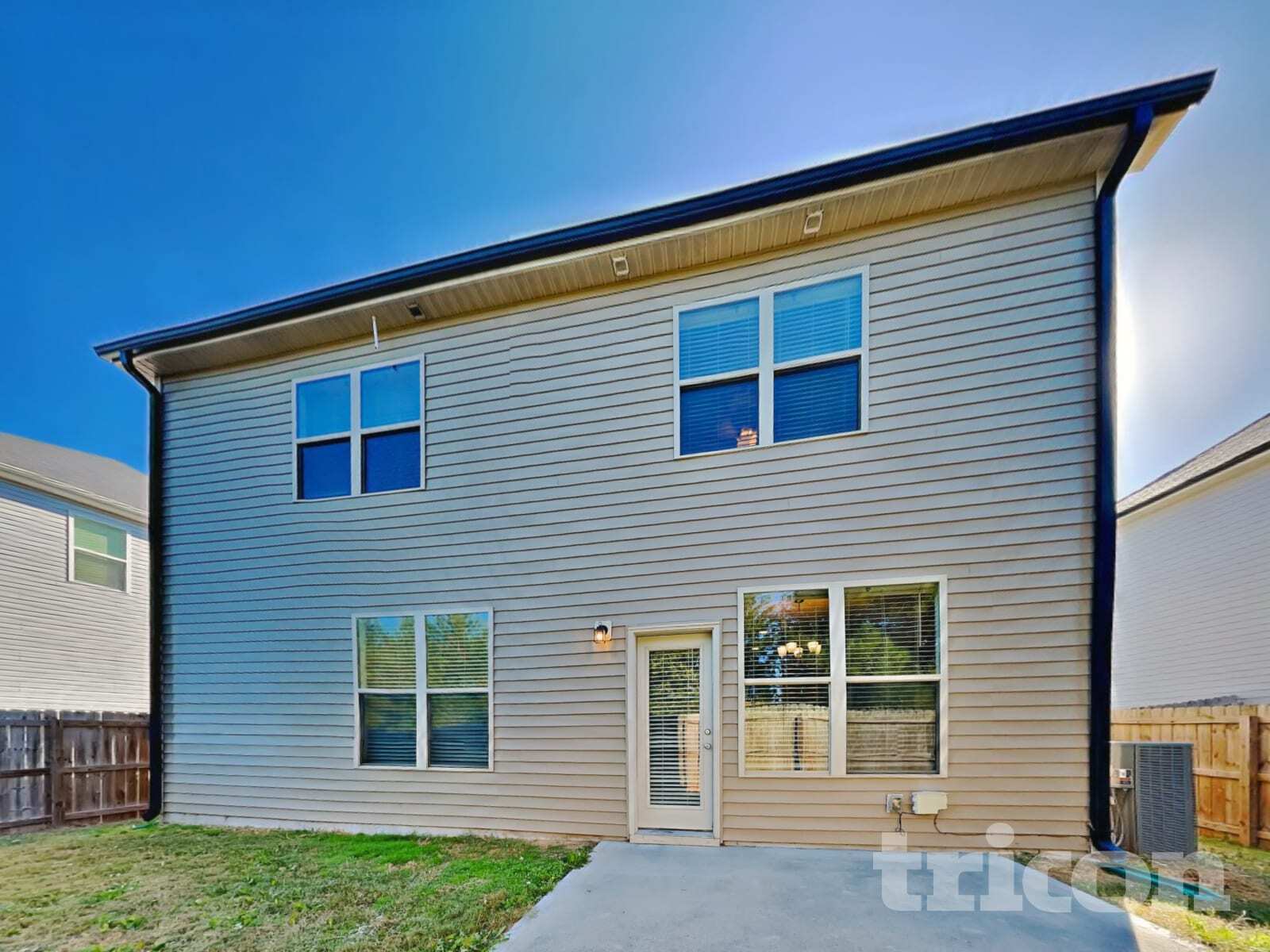 Building Photo - 104 Yadkin St