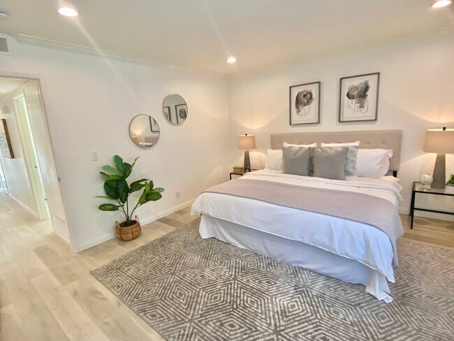 Building Photo - 26753 Avenida Las Palmas