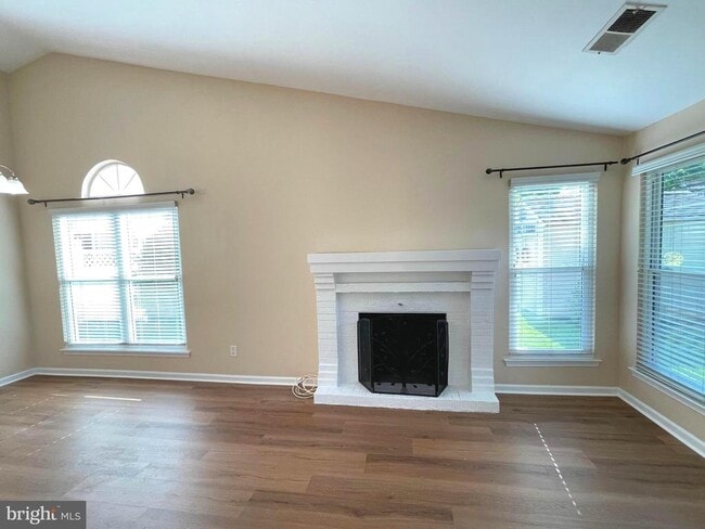 Building Photo - 269 Wood Stream Ct