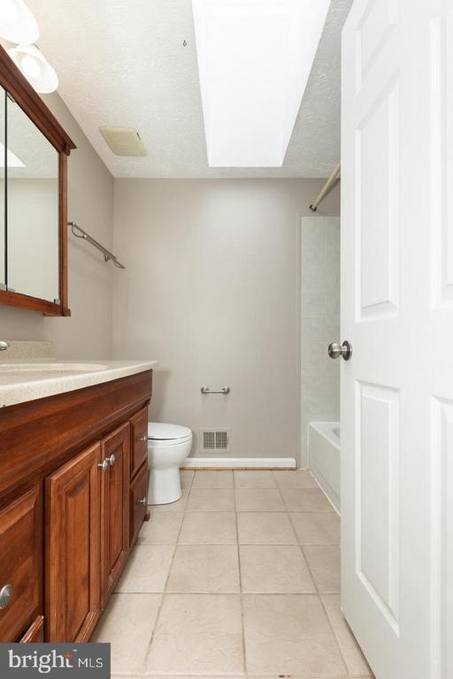 Building Photo - 1126 Riva Ridge Dr