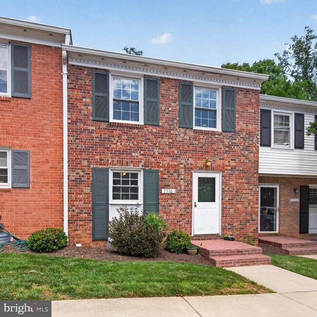 Building Photo - 7716 Tiverton Dr