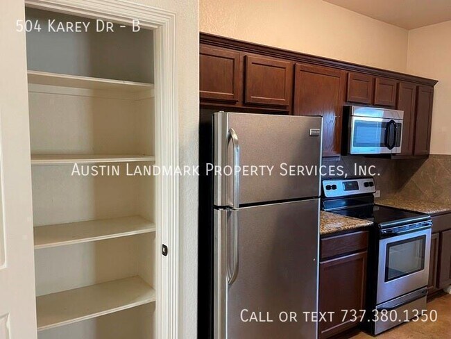 Building Photo - 504 Karey Dr