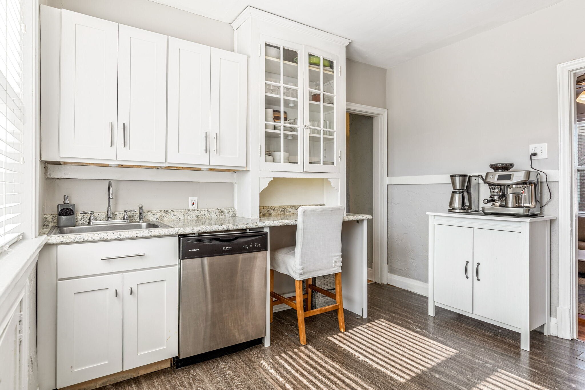 Building Photo - 1210 S Newstead Ave