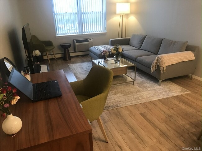 Building Photo - 400 Mt Pleasant Ave