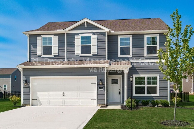 Building Photo - 214 Sterndale Dr