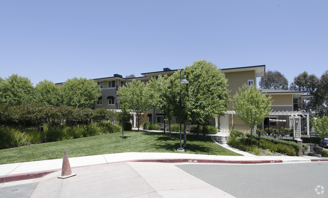 Building Photo - Grayson Creek Apartments