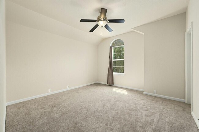 Building Photo - 2509 Salorn Way