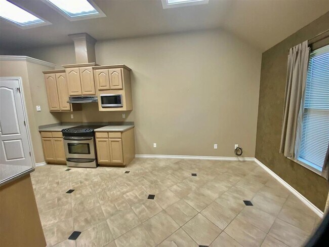 Building Photo - 3640 Grayson Ln