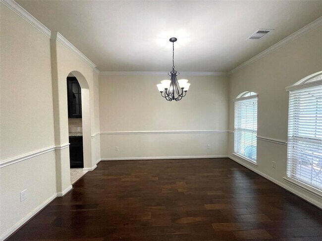 Building Photo - 5366 Blue Mountain Ln