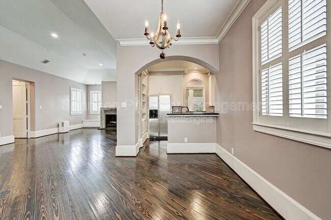Building Photo - 3128 Alabama Ct
