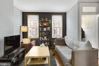 Building Photo - 2446 Memphis St