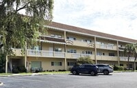 Building Photo - 2041 Australia Way W