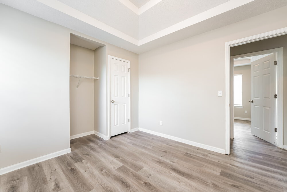 Building Photo - 7211 Mill Arbor