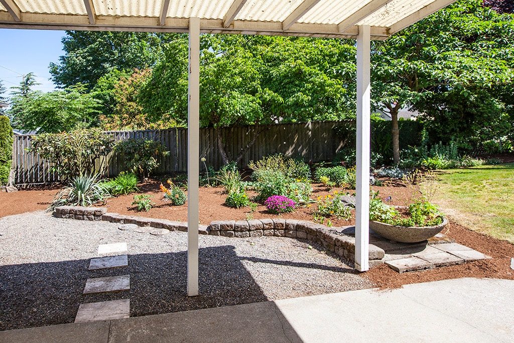 Building Photo - 26 6th St S