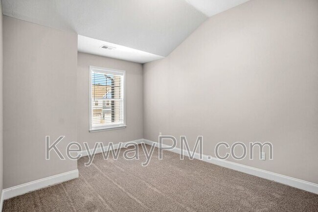 Building Photo - 2099 Denmark Ave SE