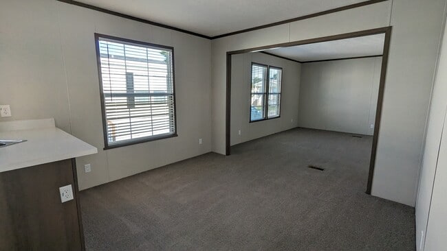 Building Photo - 114 Bluejay Hill