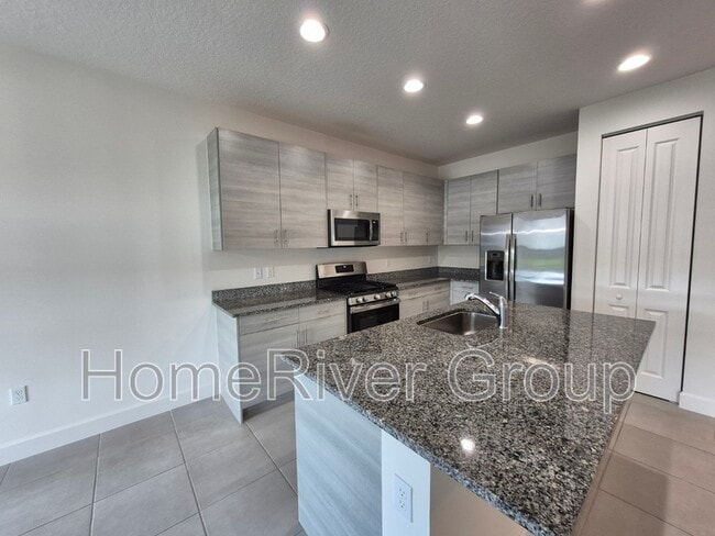 Building Photo - 11396 SW Willow Ln