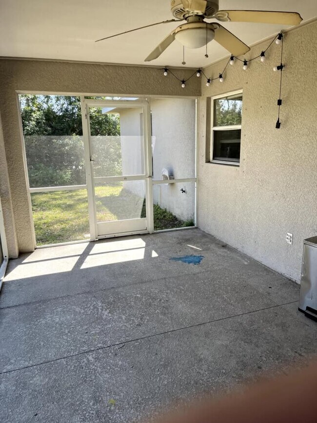 Building Photo - 1534 Mincey Terrace