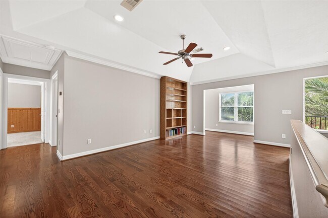 Building Photo - 903 Sugarfield Ct
