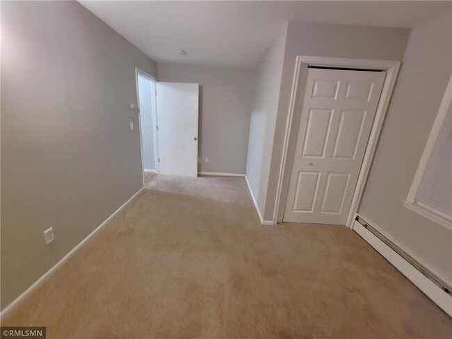 Building Photo - 1431 Jefferson St NE