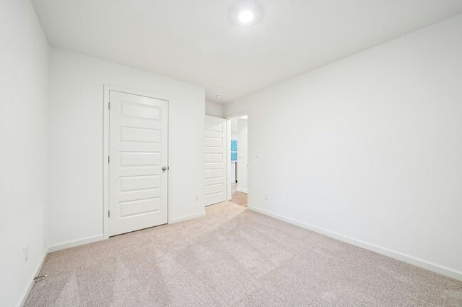 Building Photo - 595 Sterling Pl