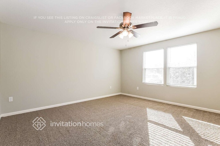 Building Photo - 5672 Western Sun Dr