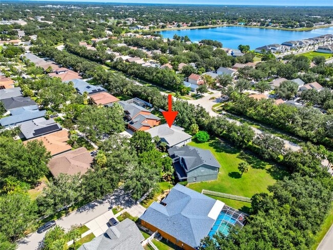 Building Photo - 11724 Holly Creek Dr