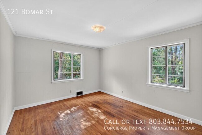 Building Photo - 121 Bomar St