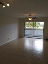 Building Photo - 4151 NW 90th Ave