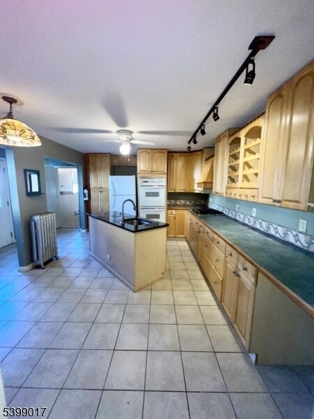 Building Photo - 301 W Blackwell St