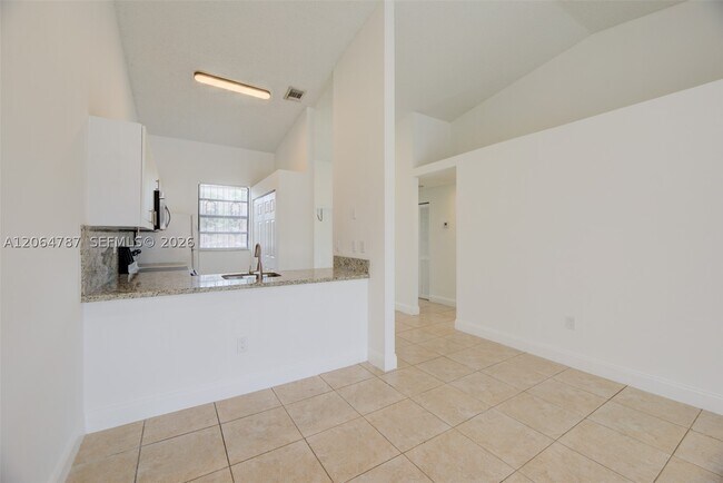 Building Photo - 6707 NW 193rd Ln