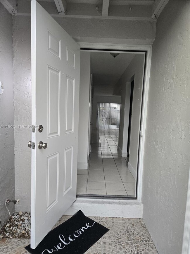 Building Photo - 8054 SW 150th Ave