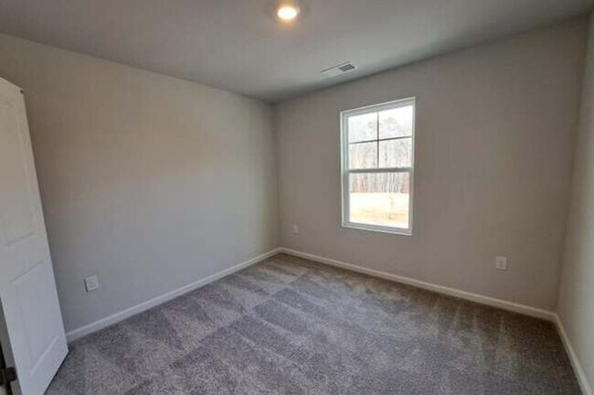 Building Photo - 3 BR/2.5BA | Newly Renovated Townhome End Unit | Private Patio| In Raleigh!