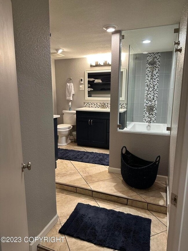 Building Photo - Furnished Executive Property In South Anchorage!