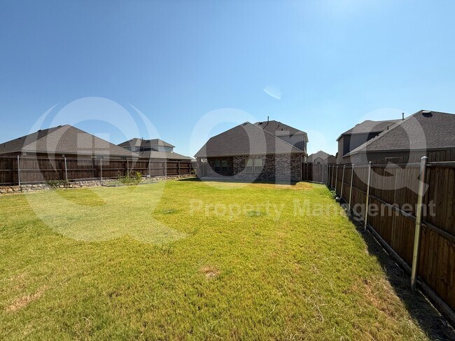 Building Photo - 1400 Colonial Bluff Ln