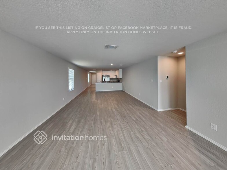 Building Photo - 110 Pasadena Pl
