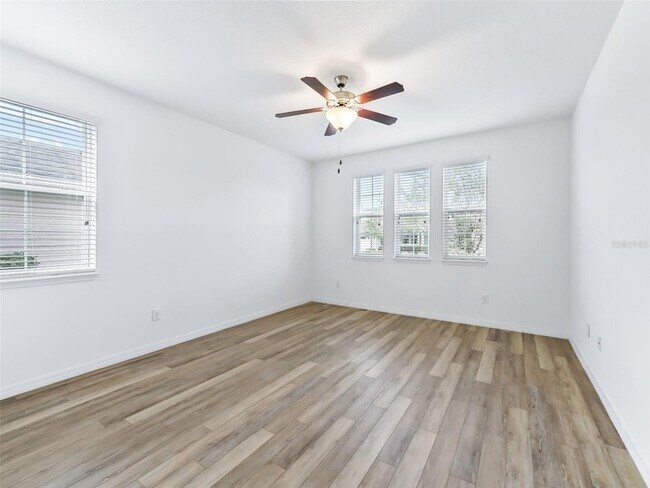 Building Photo - 4976 NW 35th Ln Rd