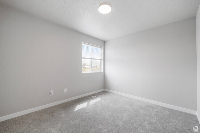Building Photo - 13099 Twisted Oaks Dr