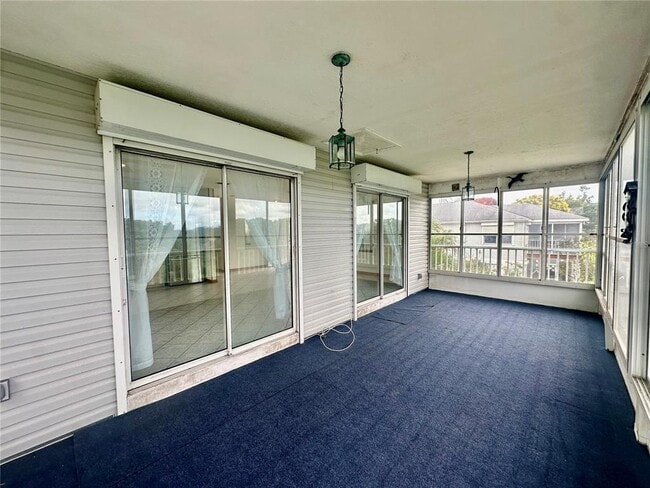 Building Photo - 709 S Lake Starr Blvd