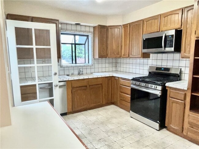Building Photo - 3601 Cerritos Ave