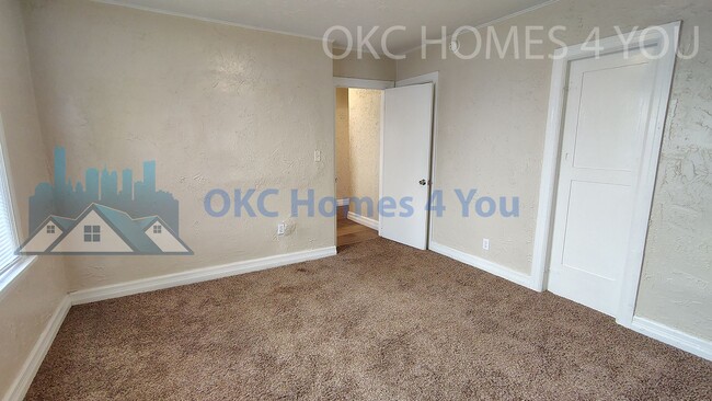 Building Photo - NW OKC 4 Bed Near I-44 & NW 23rd St.
