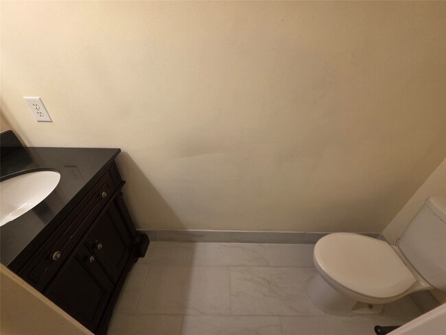 Building Photo - 5319 Ashley Way Ct