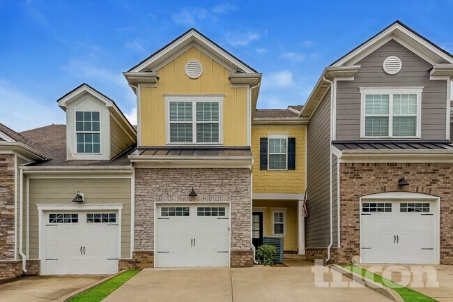 Building Photo - 324 Kinsale Dr