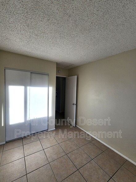 Building Photo - 69180 Victoria Dr