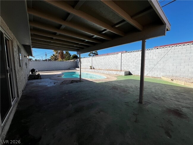 Building Photo - 2924 Black Forest Dr