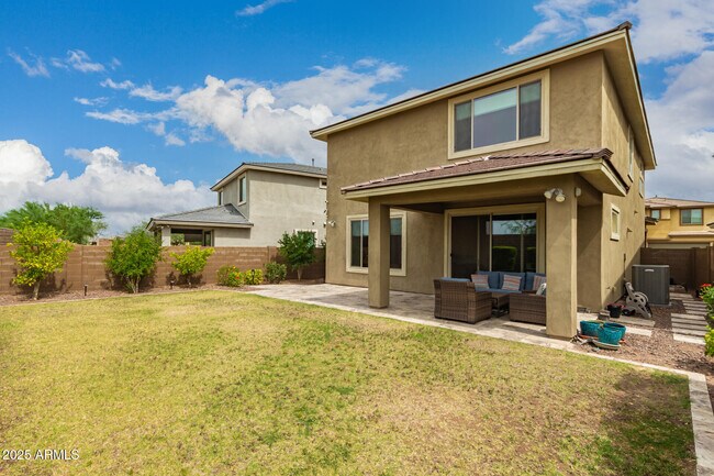 Building Photo - 3521 E Tina Dr