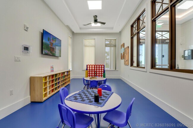 Building Photo - 10909 Stellar Cir