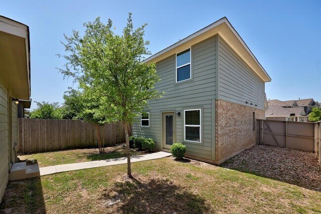 Building Photo - 17917 Malnati Dr